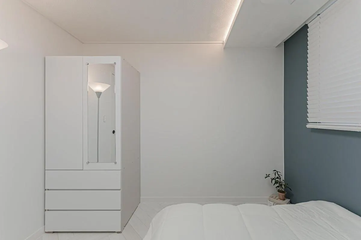 Dom wakacyjny 503 Bangbae Full-Furnished Premium Villa Seul