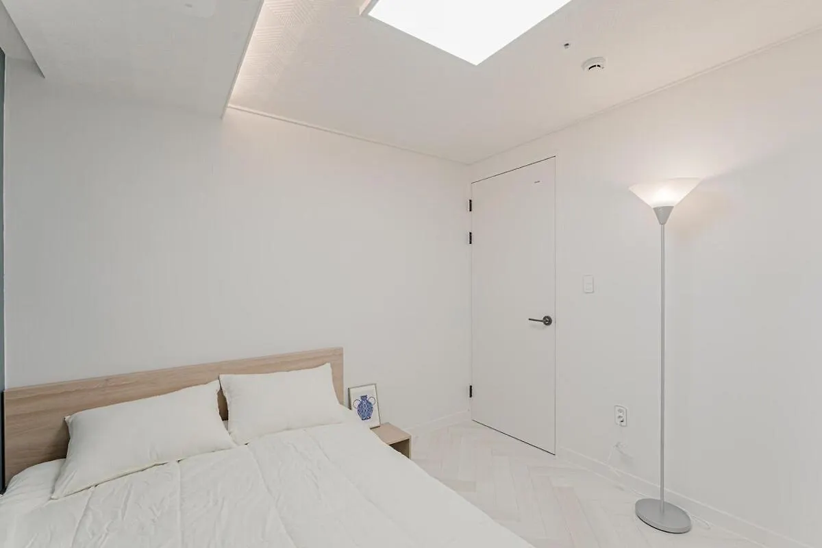 503 Bangbae Full-Furnished Premium Villa Seul